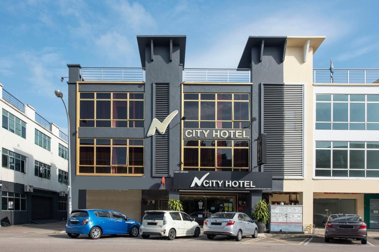 โอโย 90403 นอร์ธ ซิตี้ โฮเทล Hotel ยะโฮร์บาห์รู ภายนอก รูปภาพ