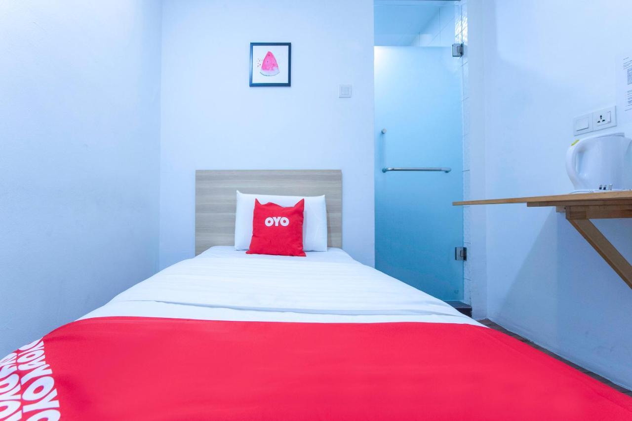 โอโย 90403 นอร์ธ ซิตี้ โฮเทล Hotel ยะโฮร์บาห์รู ภายนอก รูปภาพ